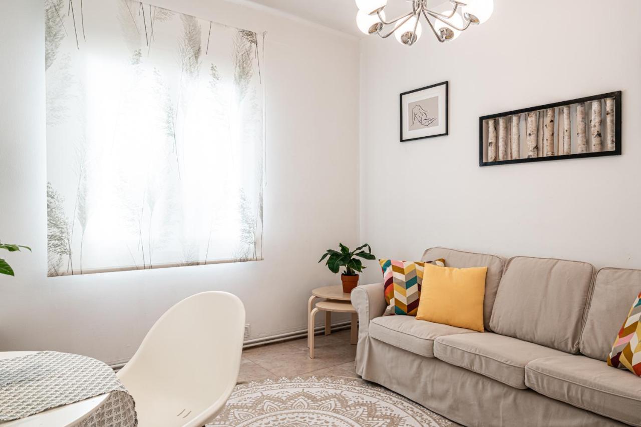 Amandere Apartment Пампона Екстериор снимка